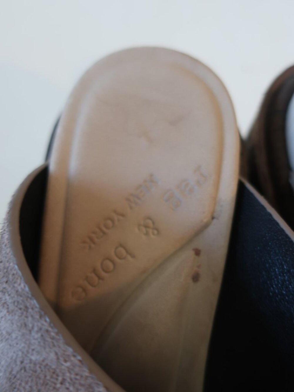 Womens Rag & Bone Taupe Suede Gold Button Platform Wedge Slide Sandals 39 US/9 - Picture 6 of 14